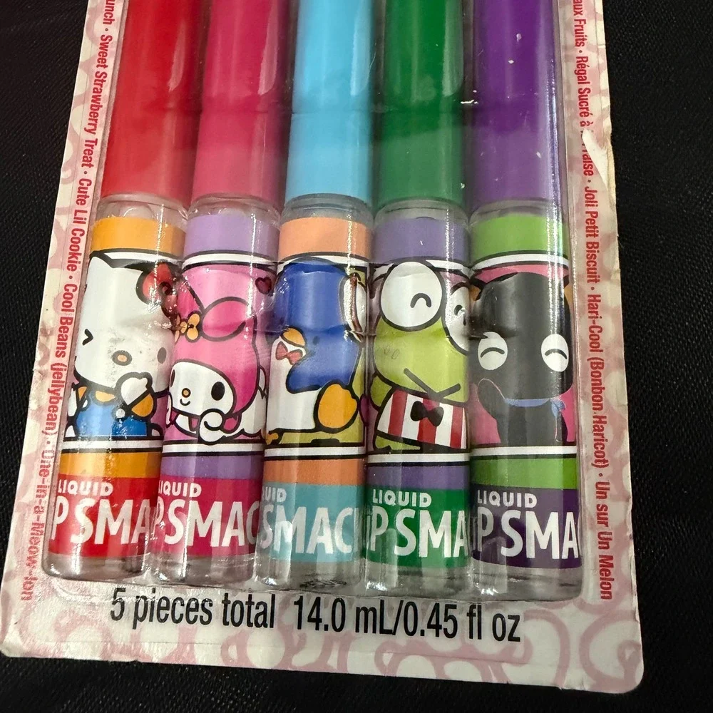 Sanrio Hello Kitty and Friends Liquid Lip Smacker 5 Piece Flavored Gloss Set